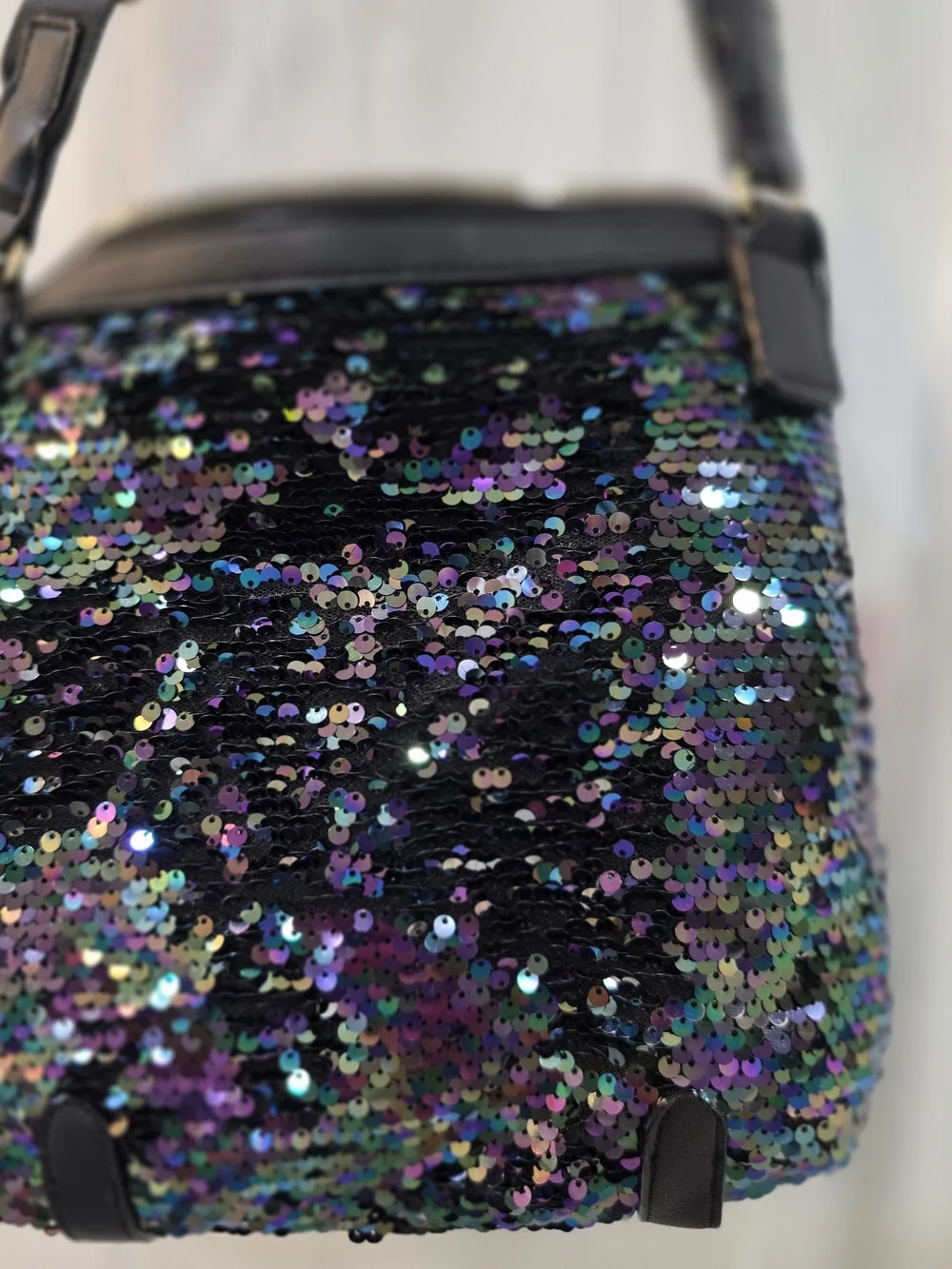Juicy Couture Iridescent Sequin Women’s Bag - Multicolor - Picture 12 of 16